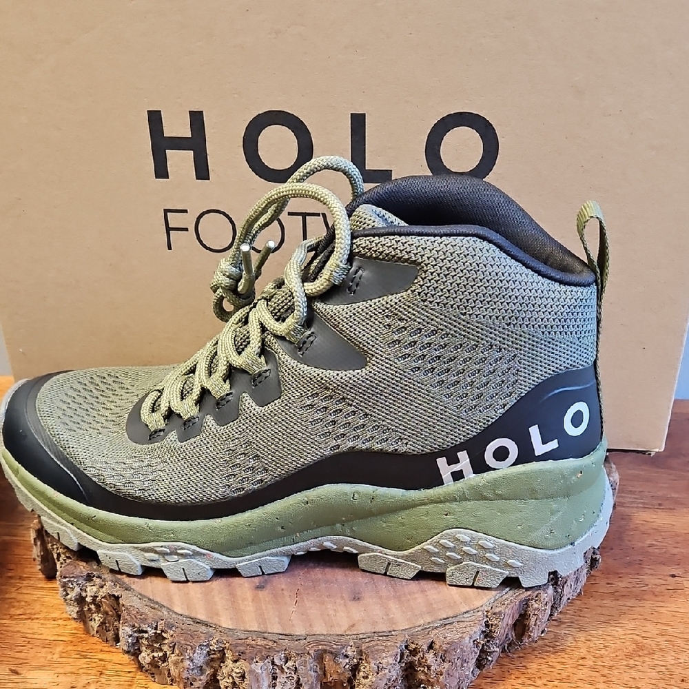 HOLO Green Hiking Boots, Women's Size 9.5 NWT